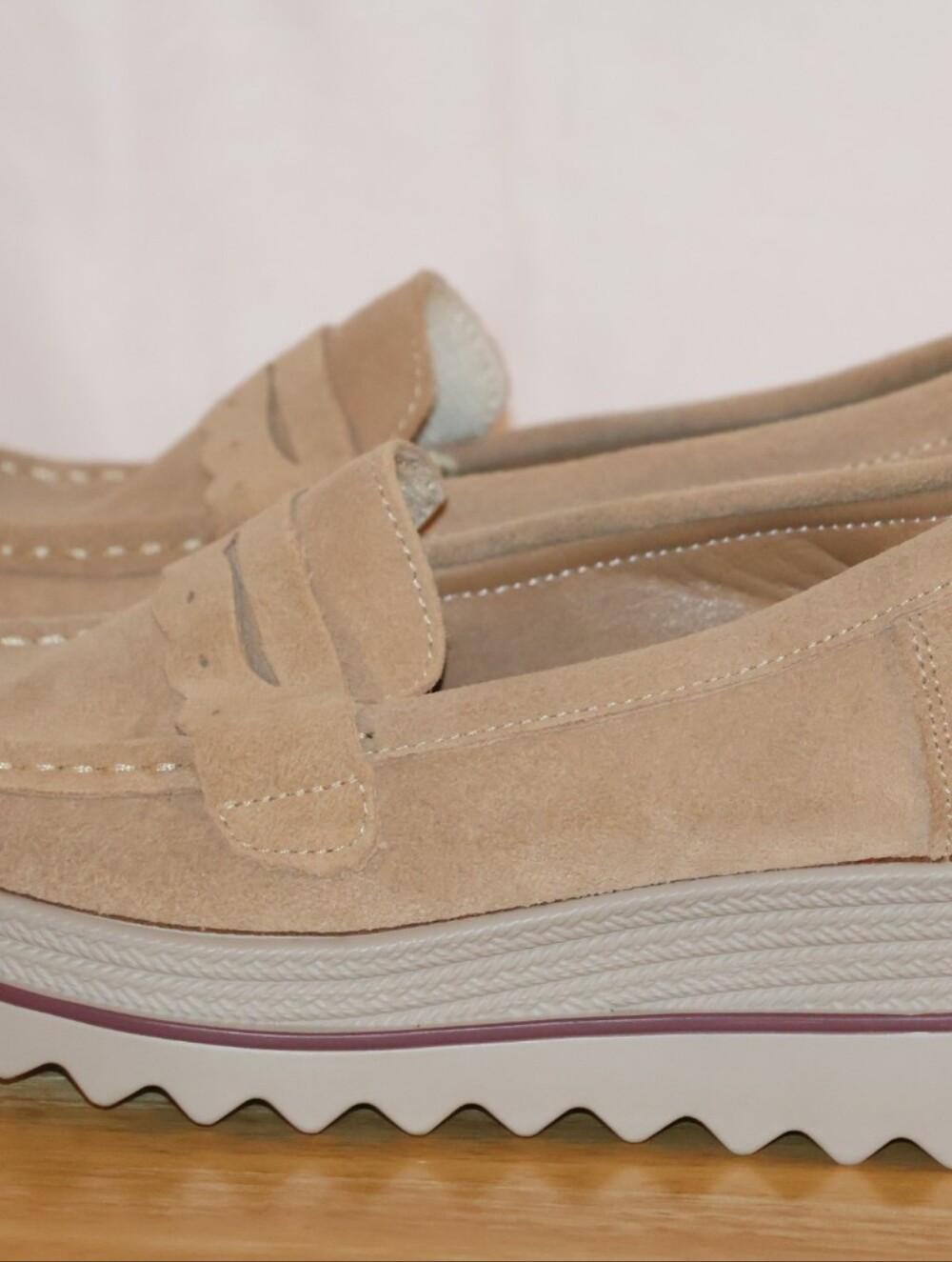 Ruiatoo Beige Slip-On Suede Platform Loafers. - Picture 4 of 14